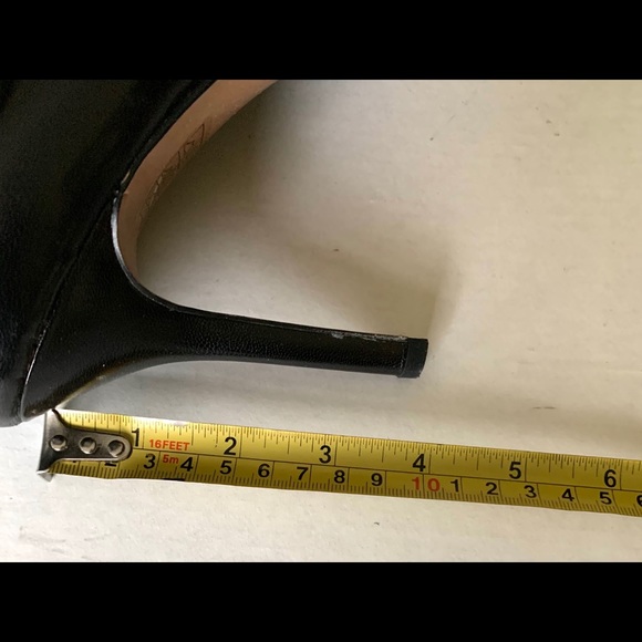 Tahari Cream beige real leather shoes black patent capped toe platform US 10 - Picture 12 of 13